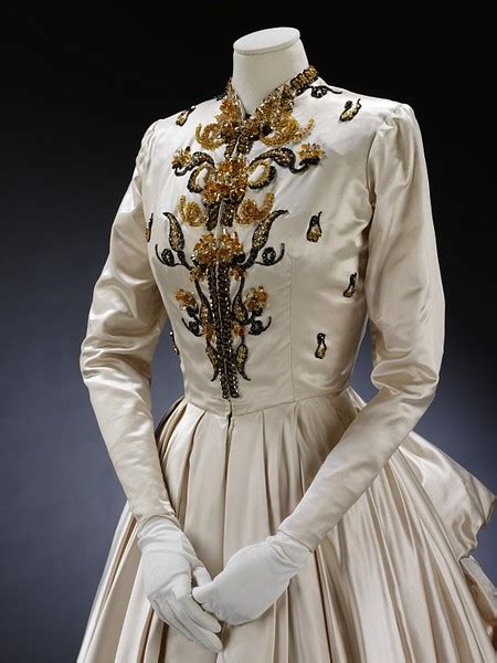 Stalking the Belle Époque: History's Runway: Monte